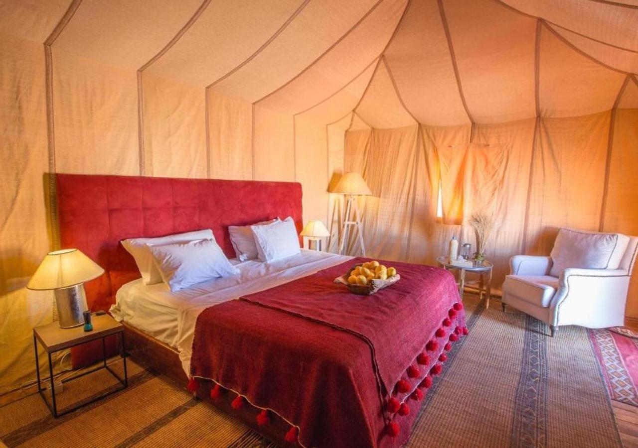 Amazing Luxury Camp Hotel เมอร์ซูกา ภายนอก รูปภาพ