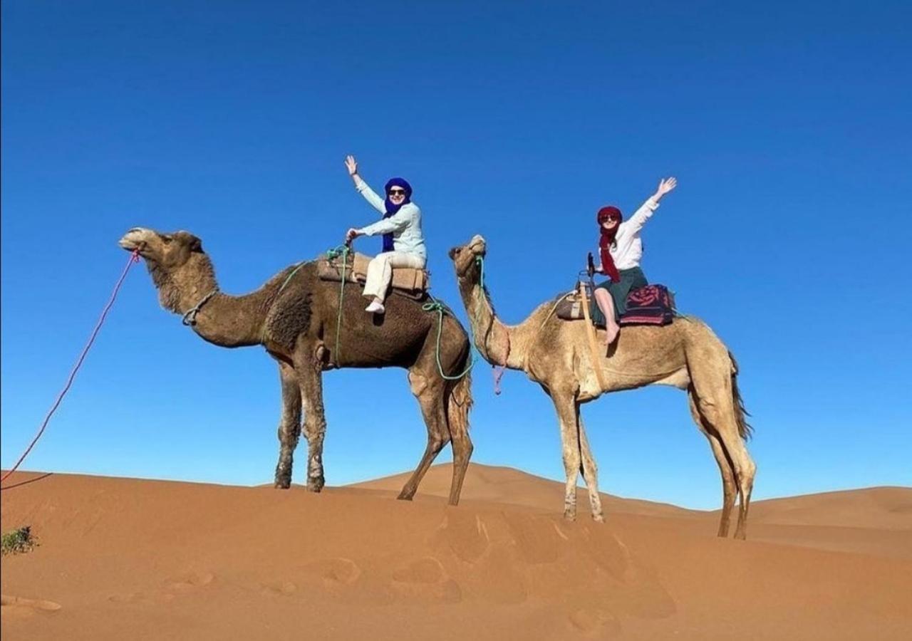 Amazing Luxury Camp Hotel เมอร์ซูกา ภายนอก รูปภาพ
