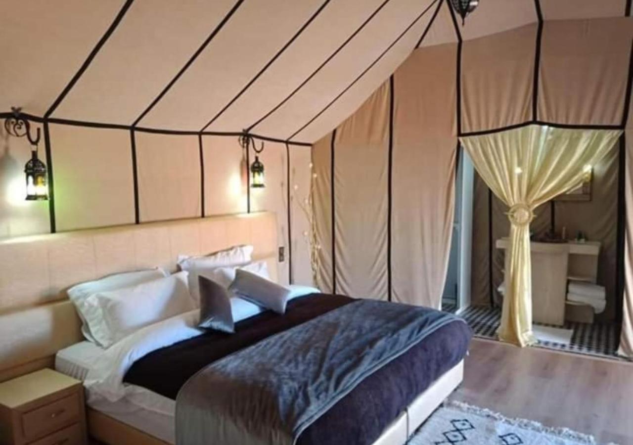 Amazing Luxury Camp Hotel เมอร์ซูกา ภายนอก รูปภาพ