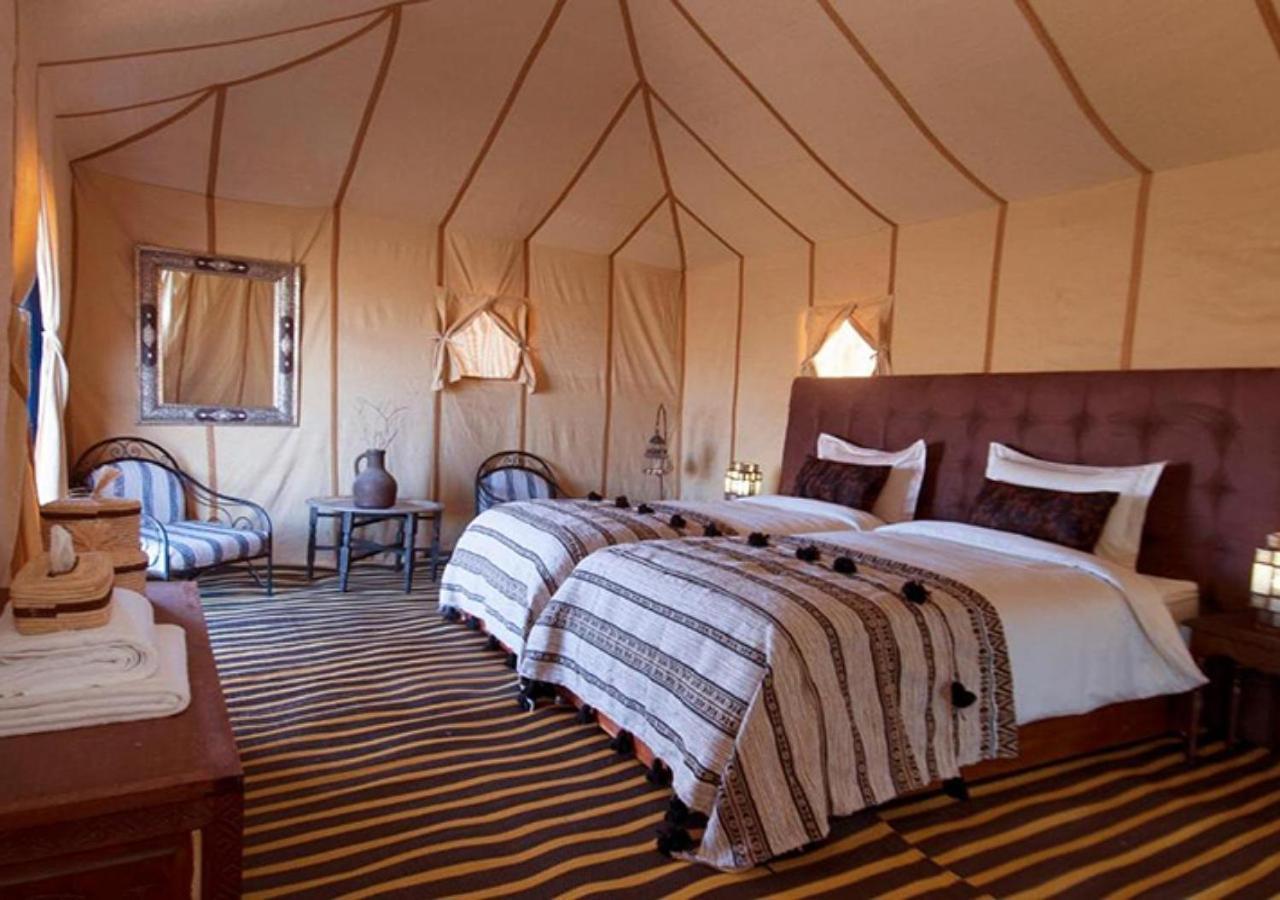 Amazing Luxury Camp Hotel เมอร์ซูกา ภายนอก รูปภาพ